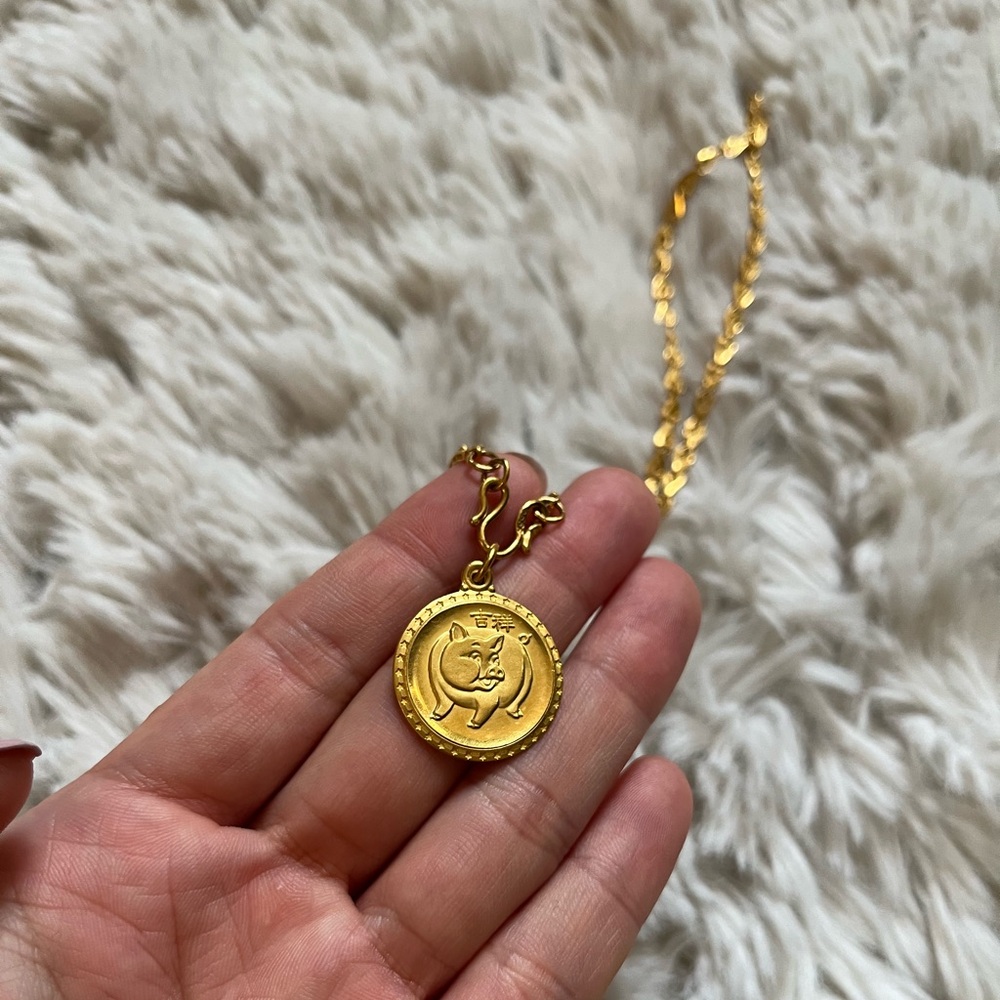 24k Chinese zodiac pig pendant necklace 16 grams - Picture 2 of 8